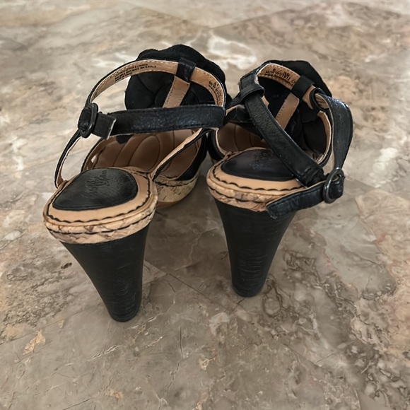 Born Sandals - Picture 3 of 4